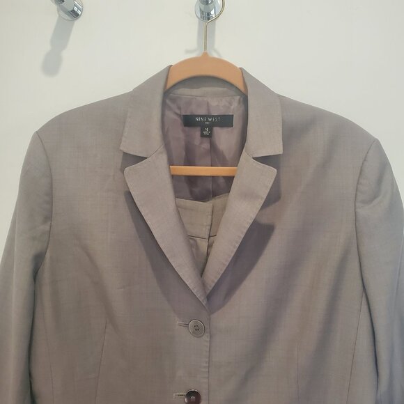 Nine West Light Grey Pant Suit with 3/4 Sleeves 16 - Picture 7 of 13